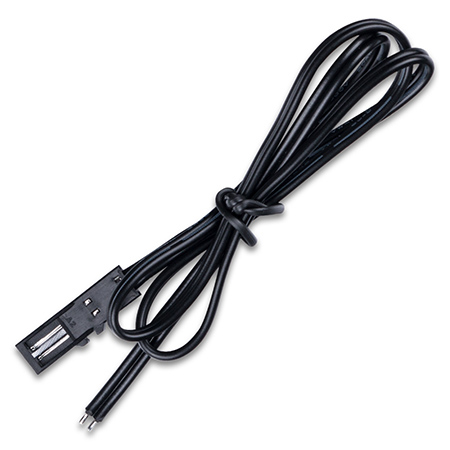 Anschlussstecker MP (Steckdose), max. 3 A, 0,5 m Kabel AWG20/0,5 mm², freies Ende. Abmessungen øes Steckers ca.: 8,3×6×24,3 mm. Schwarze Farbe.